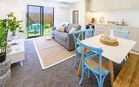 Central Chch Greek Island Vibe 2Bed Townhouse